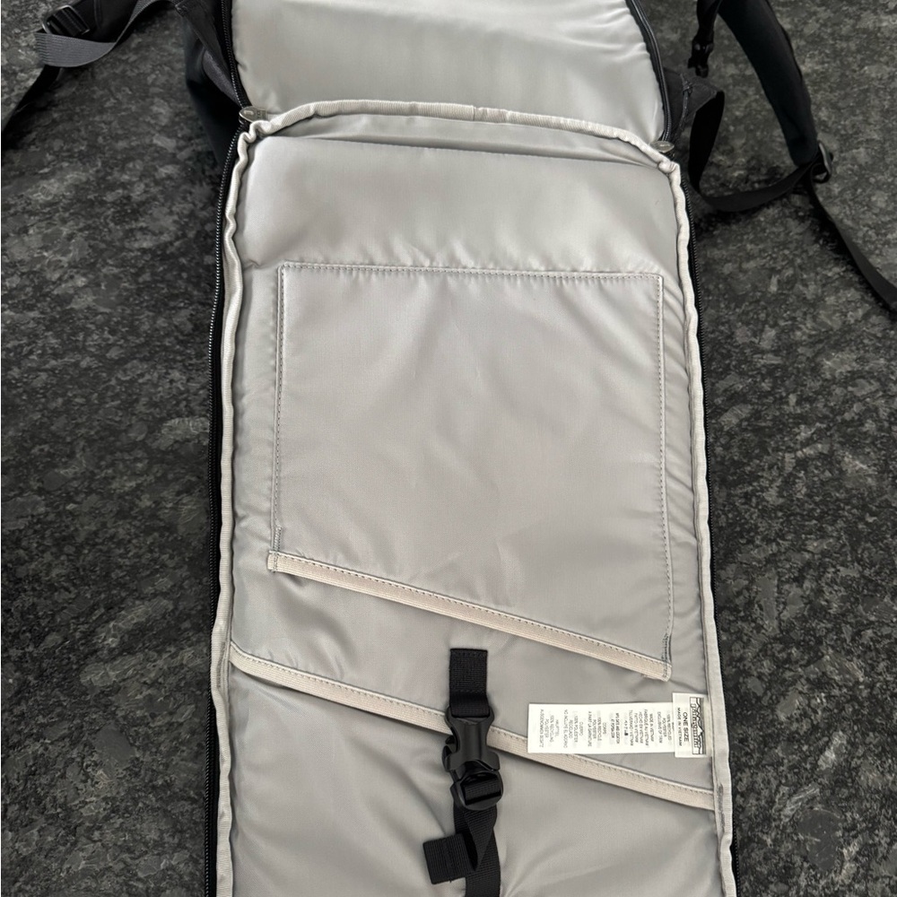 Patagonia Black Hole Pack 33L Black - Picture 3 of 7
